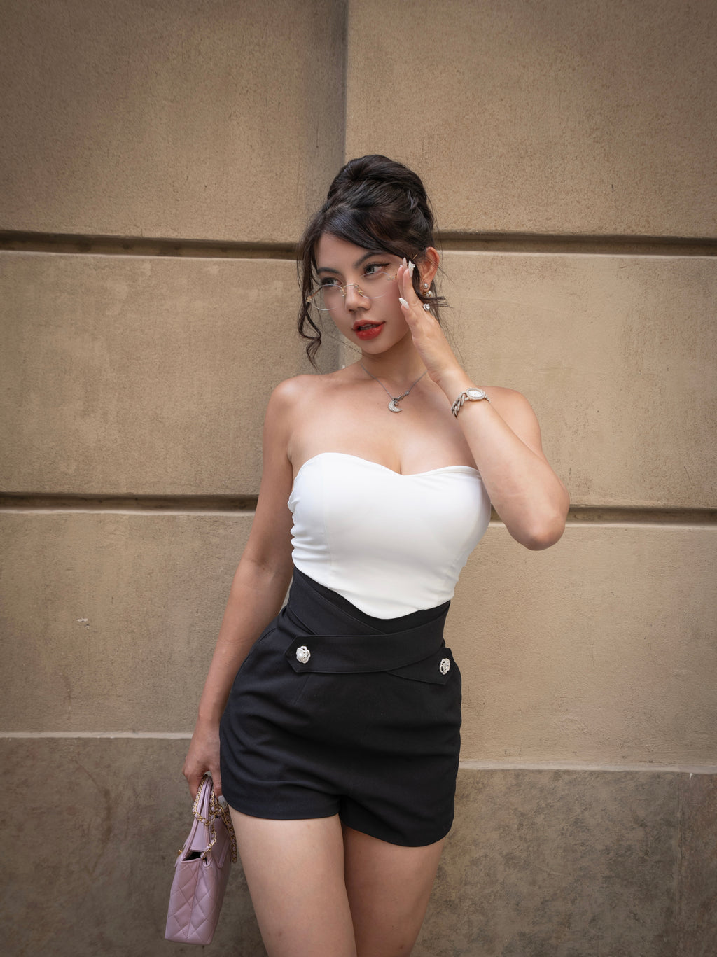 Bella Curve<br>美人曲線短版上衣